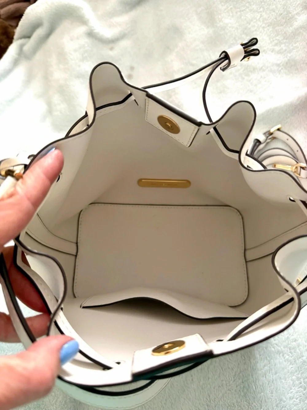 Michael Kors White Leather Drawstring Mini Bucket Bag with Gold-Tone MK Charm - Picture 3 of 3